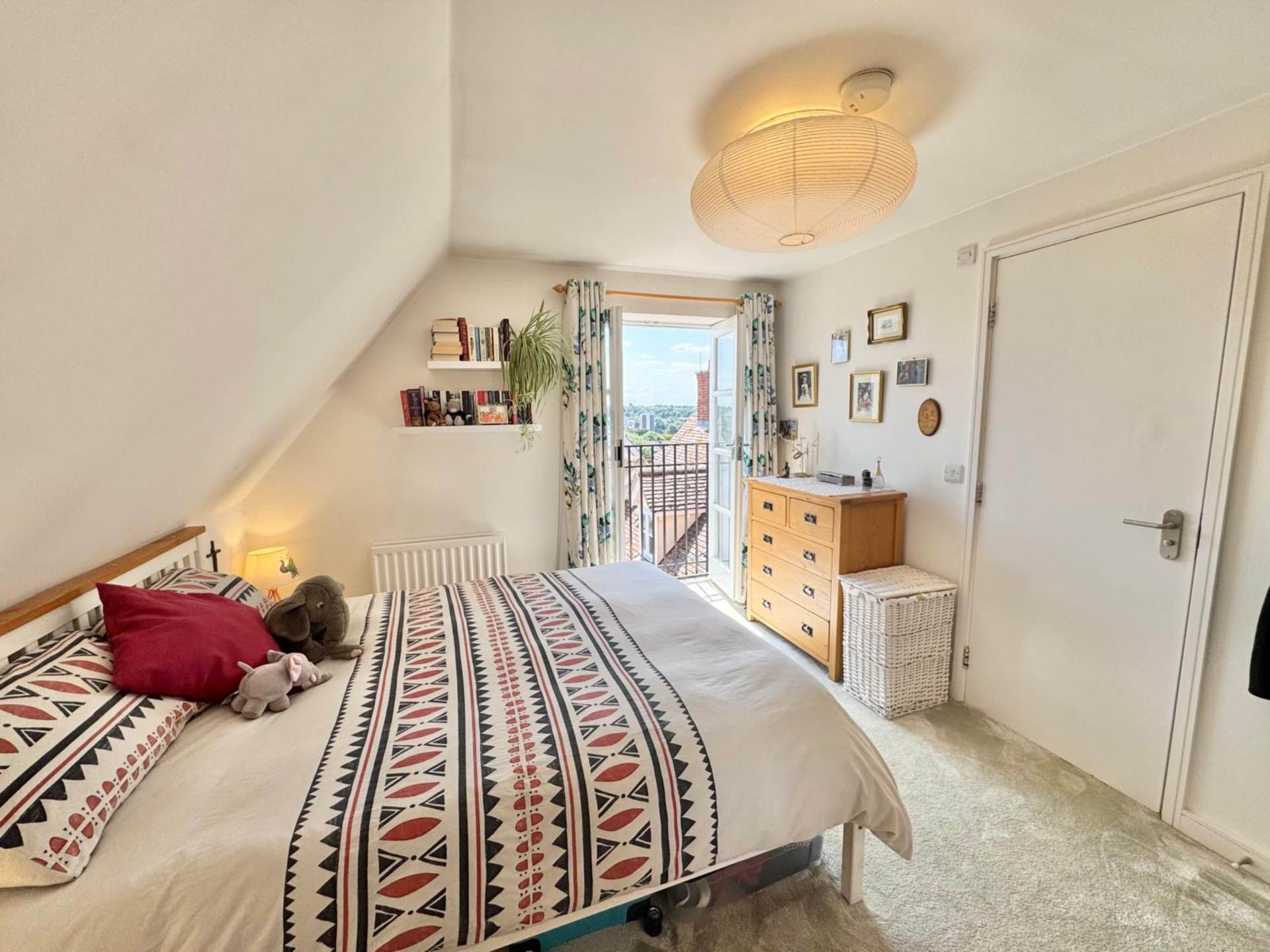 Additional Property Image 3 bedroom Apartment for sale in Brentwood 9