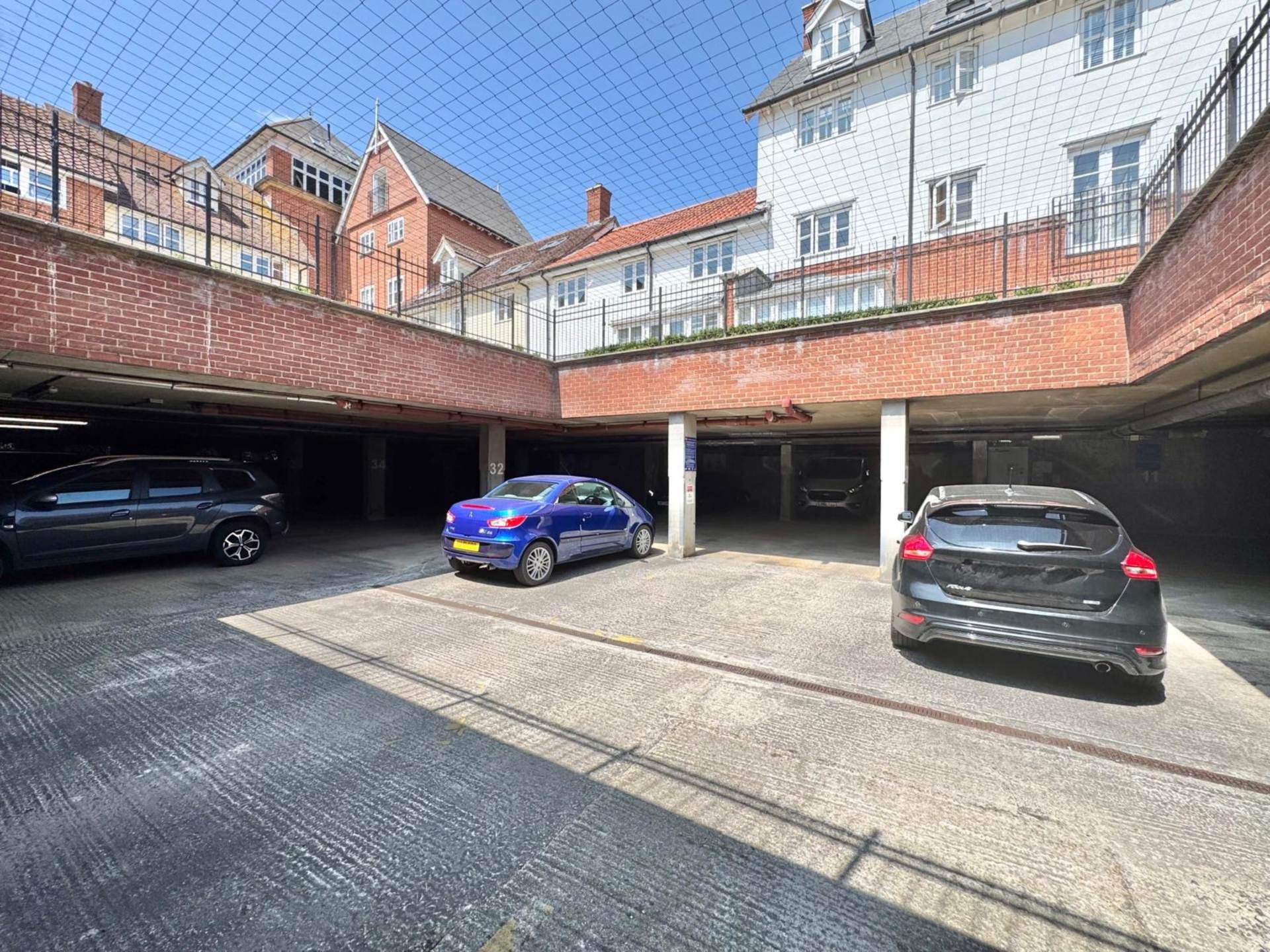 Additional Property Image 3 bedroom Apartment for sale in Brentwood 16