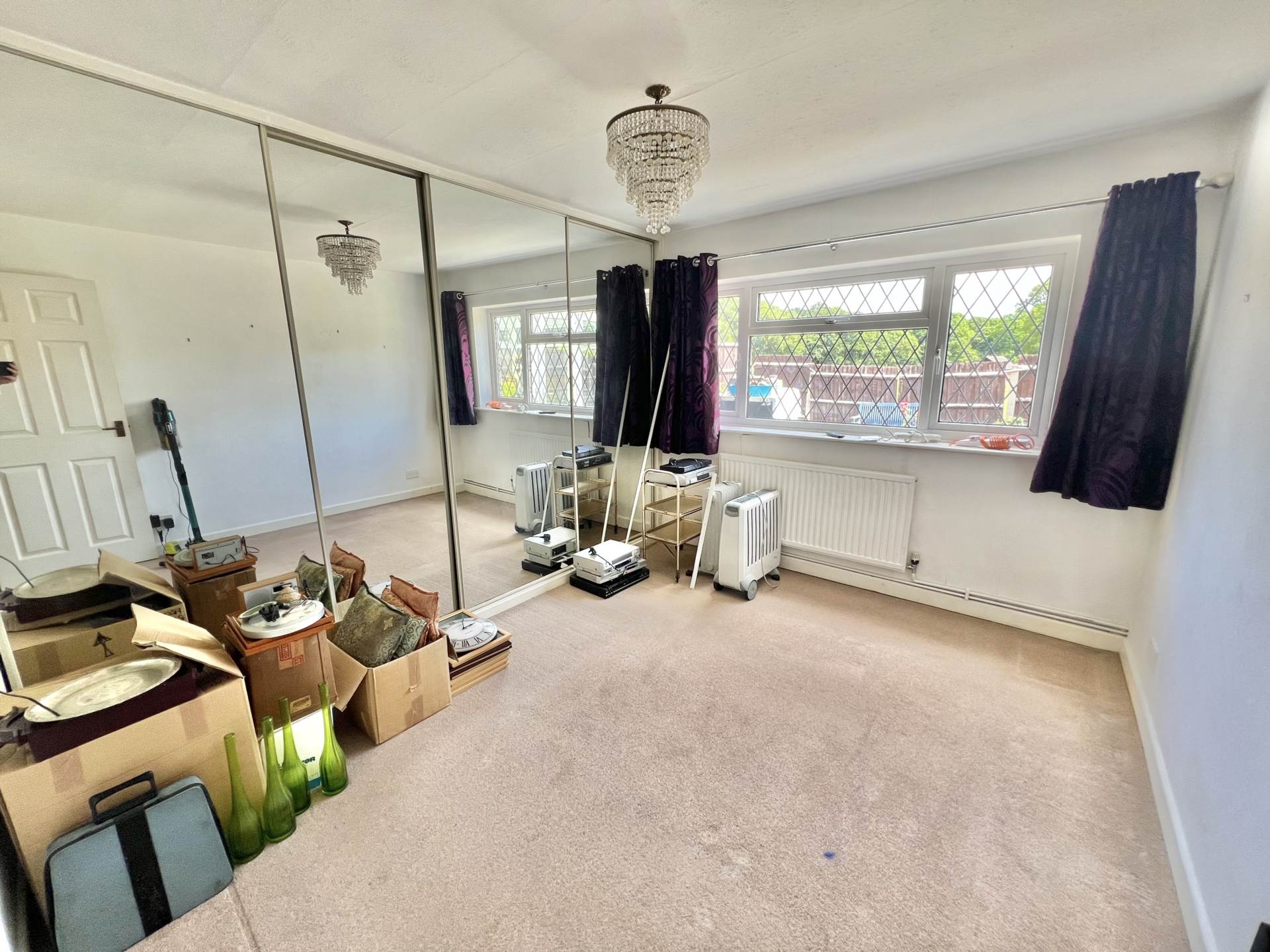 Additional Property Image 2 bedroom Detached Bungalow for sale in Brentwood 5