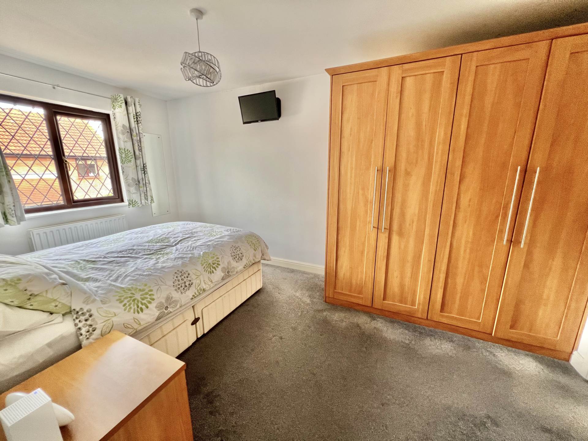 Additional Property Image 3 bedroom Semi Detached for sale in Brentwood 8