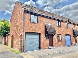 3 bedroom Semi Detached for sale in Brentwood