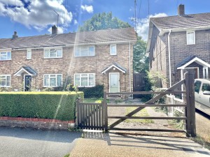 2 bedroom End of Terrace for sale in Brentwood