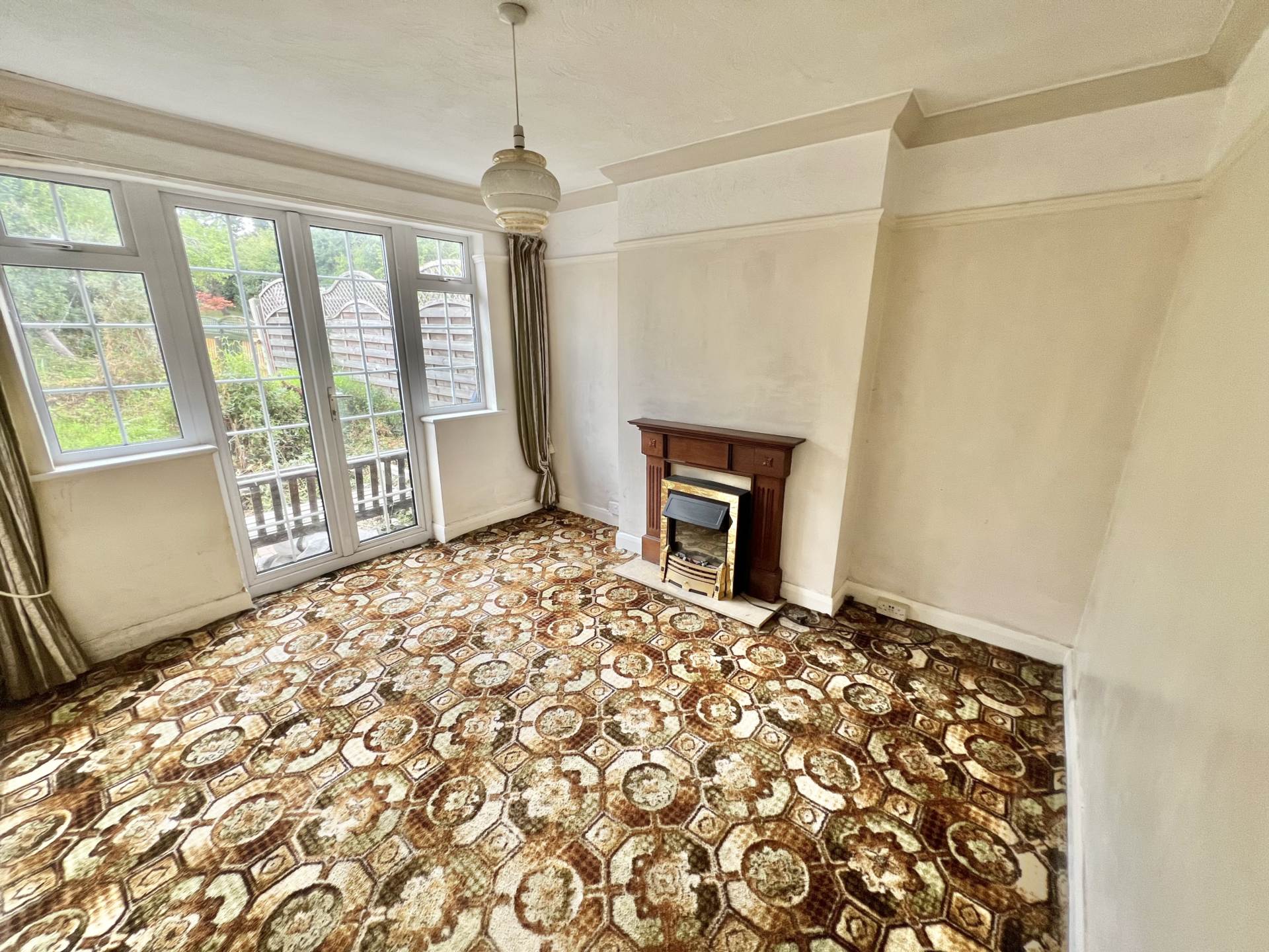 Additional Property Image 3 bedroom Semi Detached for sale in Upminster 4