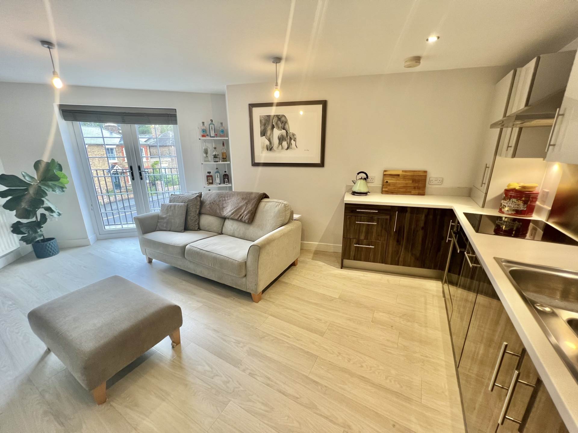 Additional Property Image 2 bedroom Apartment for sale in Brentwood 3