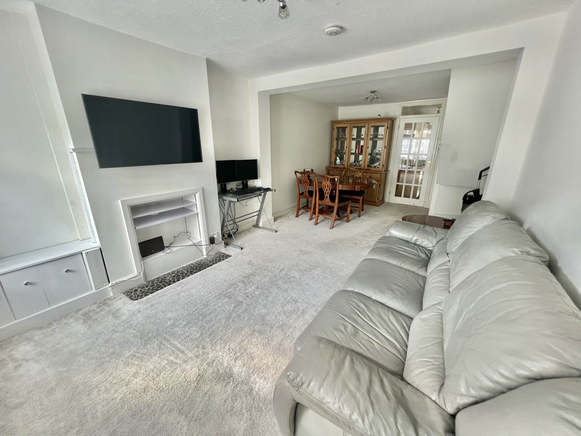 Additional Property Image 2 bedroom Terraced for sale in Brentwood 2
