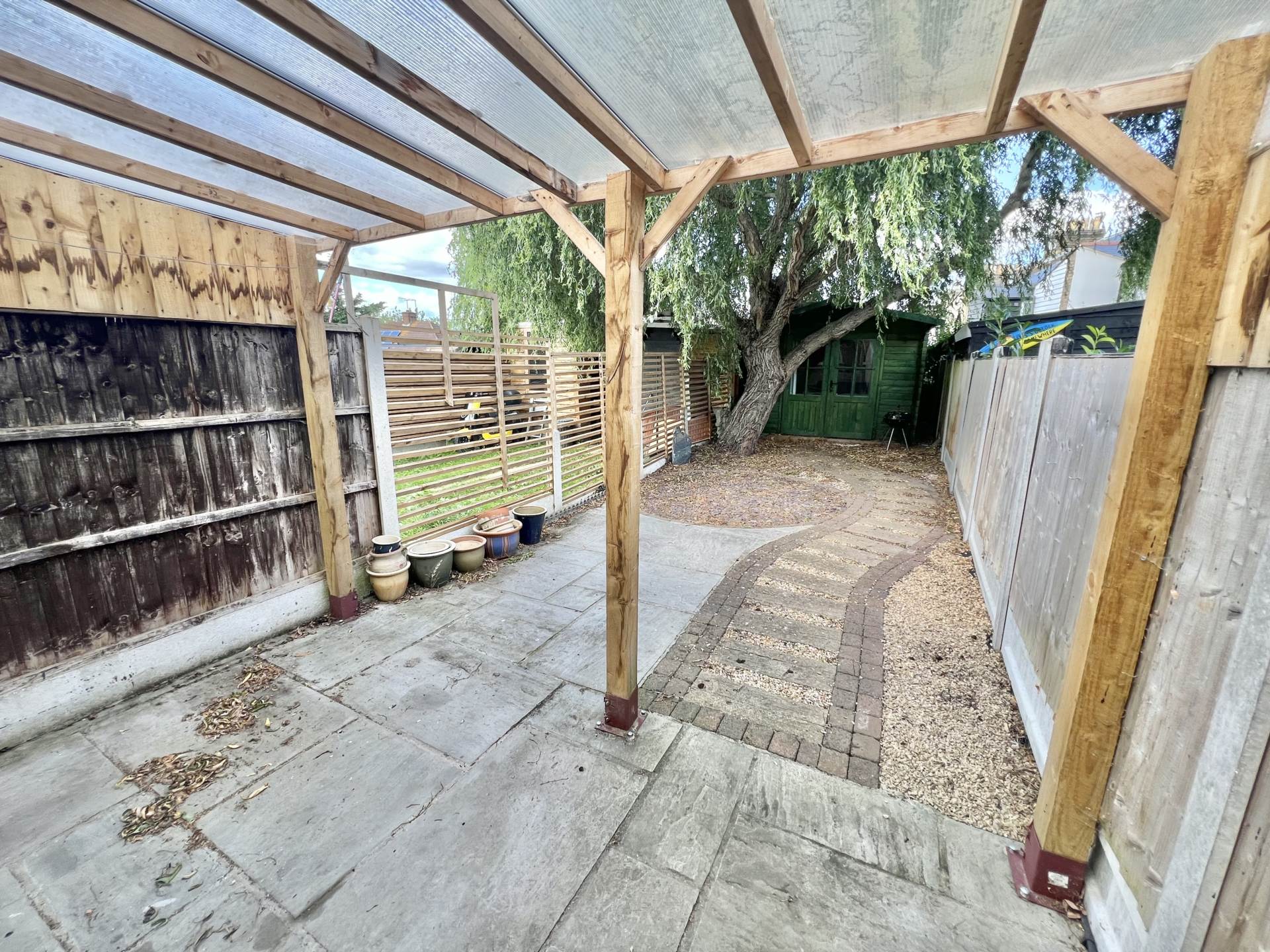 Additional Property Image 2 bedroom Terraced for sale in Brentwood 10