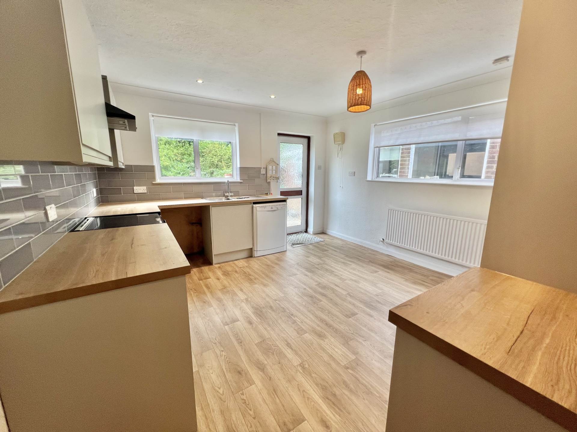 Additional Property Image 3 bedroom Semi Detached for sale in Brentwood 2