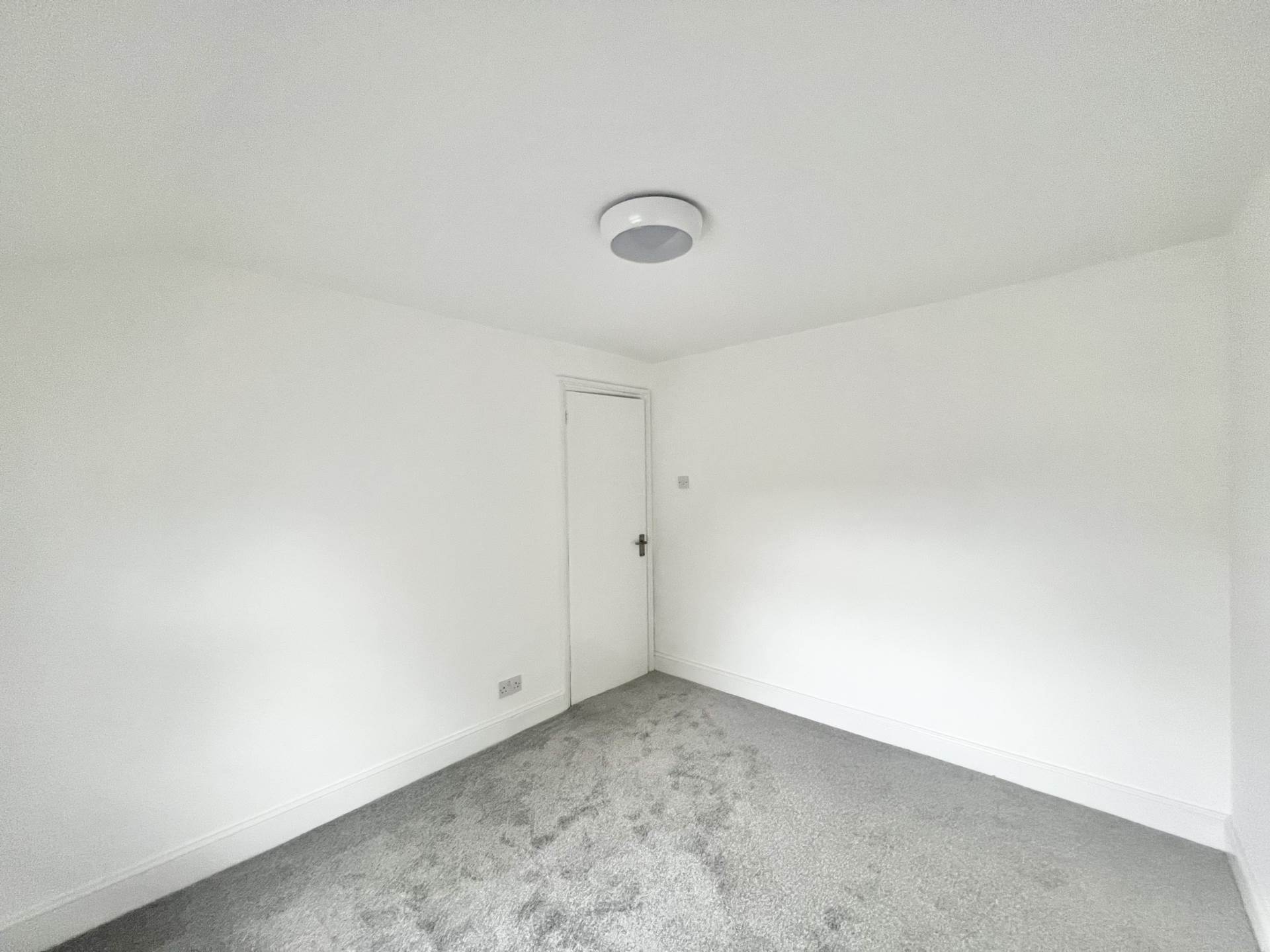 Additional Property Image 2 bedroom Apartment to rent in Brentwood 7