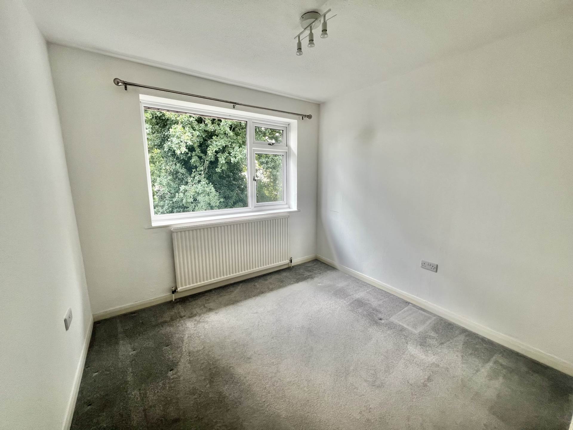 Additional Property Image 3 bedroom Terraced for sale in Brentwood 5