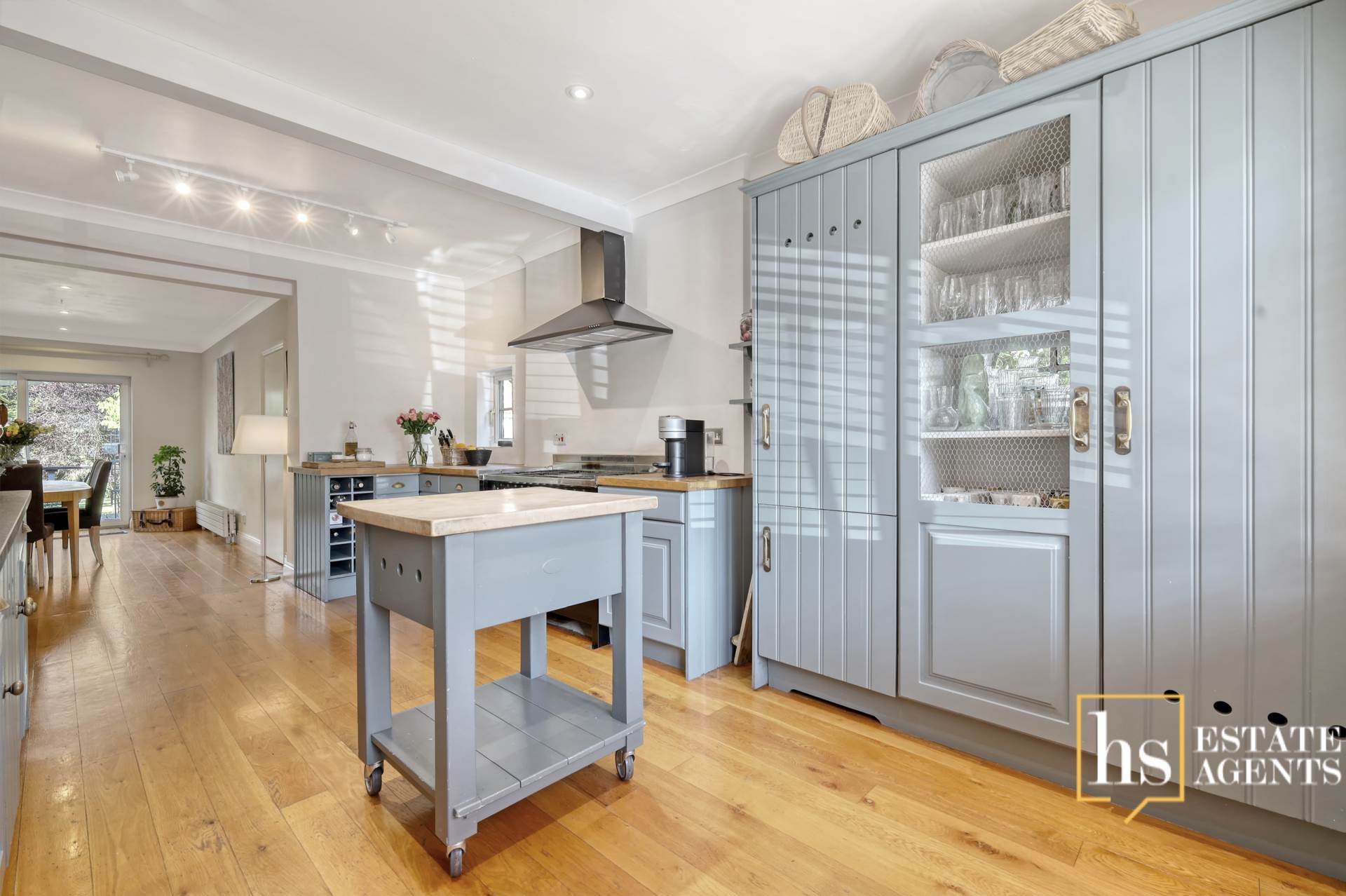 Additional Property Image 5 bedroom Detached for sale in Brentwood 4