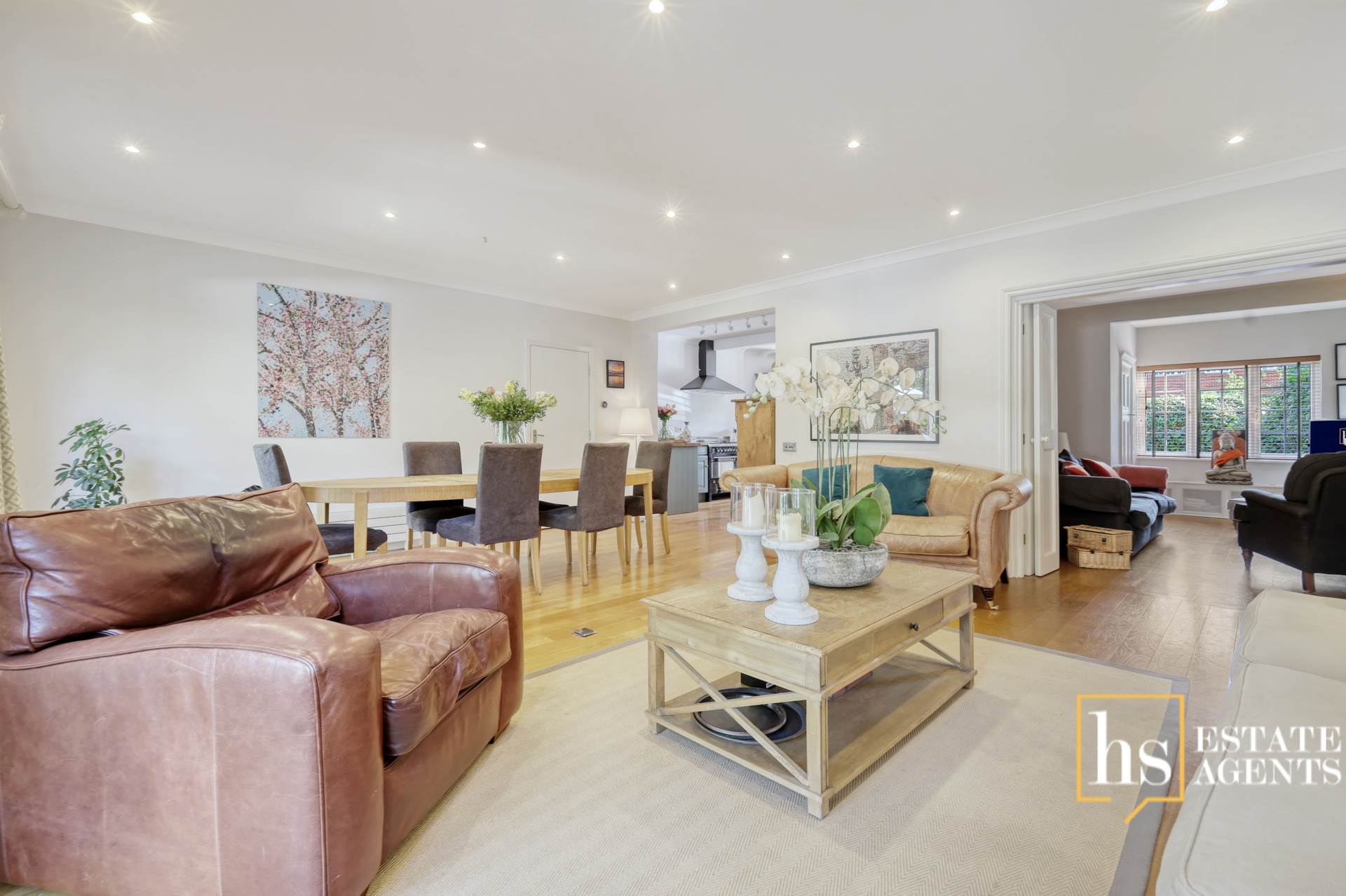 Additional Property Image 5 bedroom Detached for sale in Brentwood 10