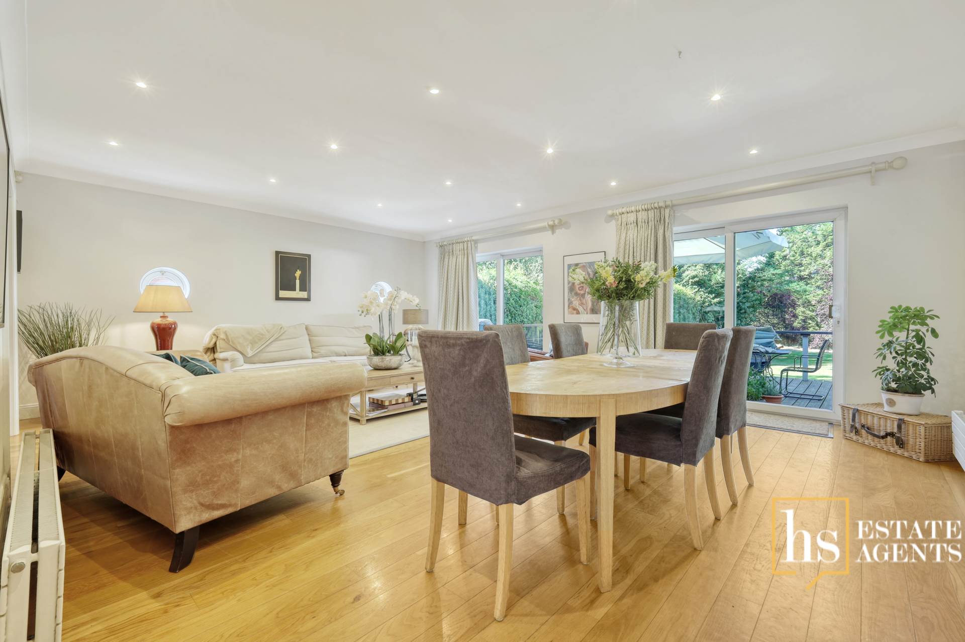 Additional Property Image 5 bedroom Detached for sale in Brentwood 12