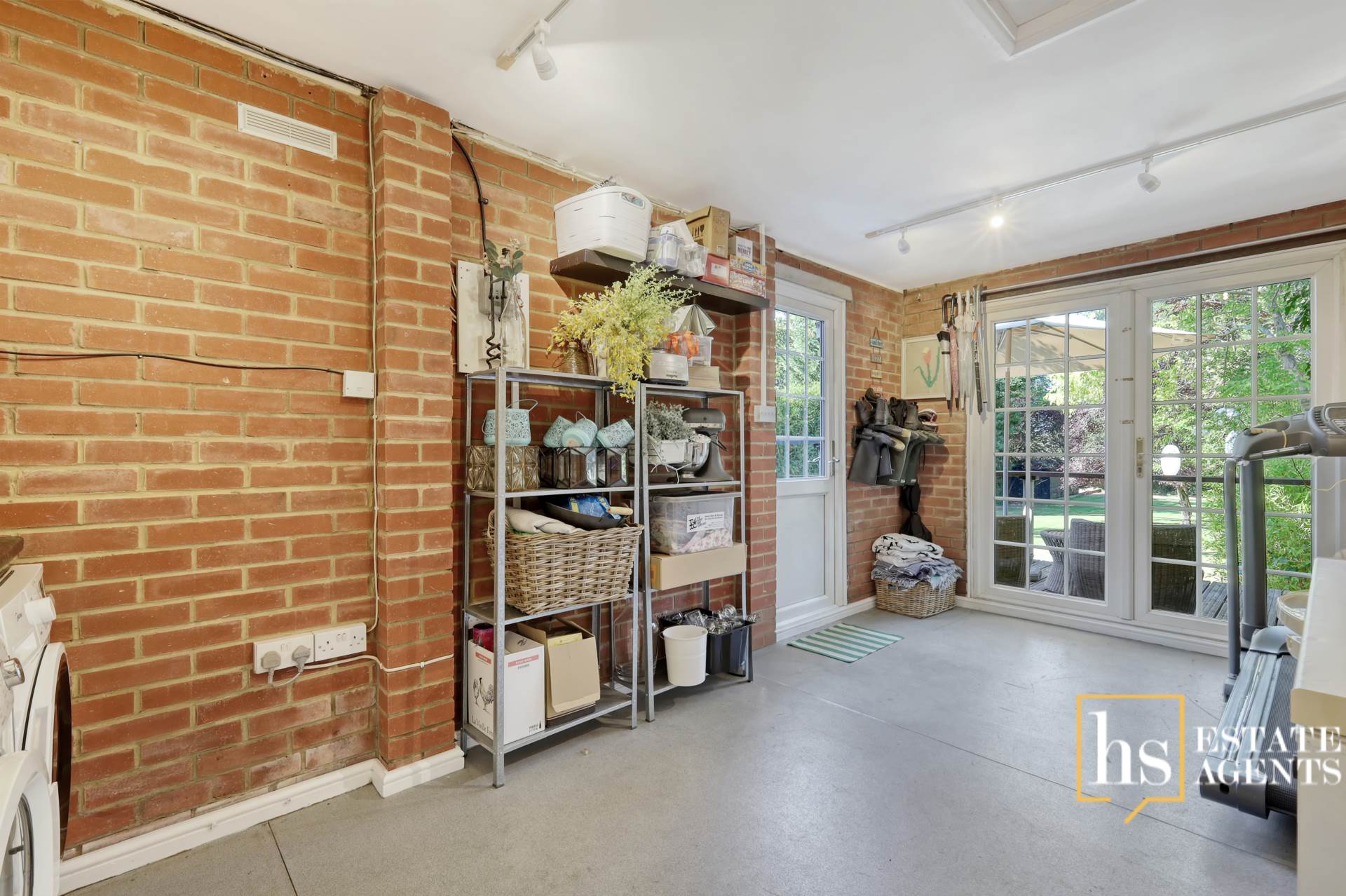 Additional Property Image 5 bedroom Detached for sale in Brentwood 28