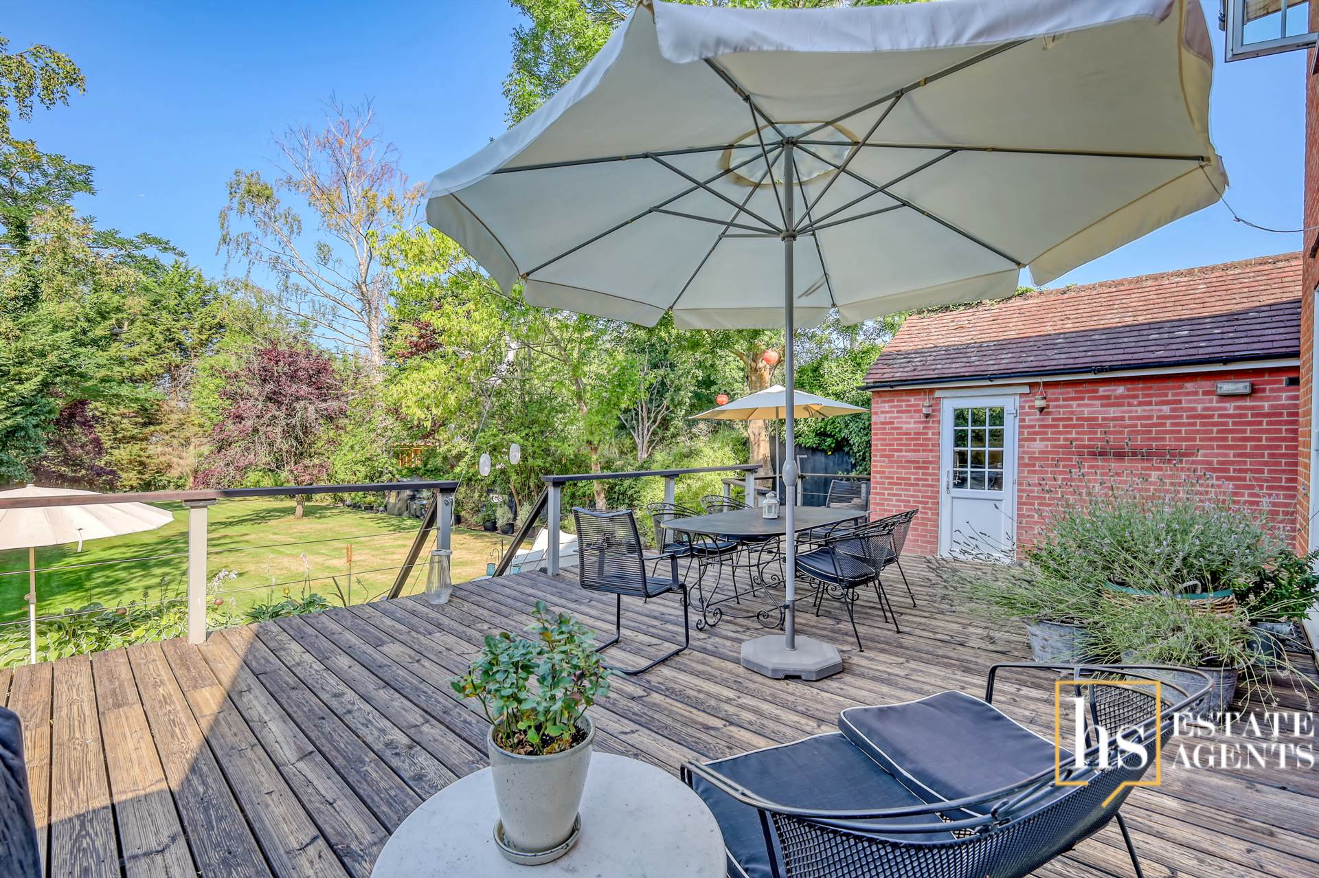 Additional Property Image 5 bedroom Detached for sale in Brentwood 34