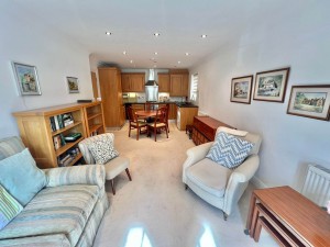 2 bedroom Apartment for sale in Brentwood