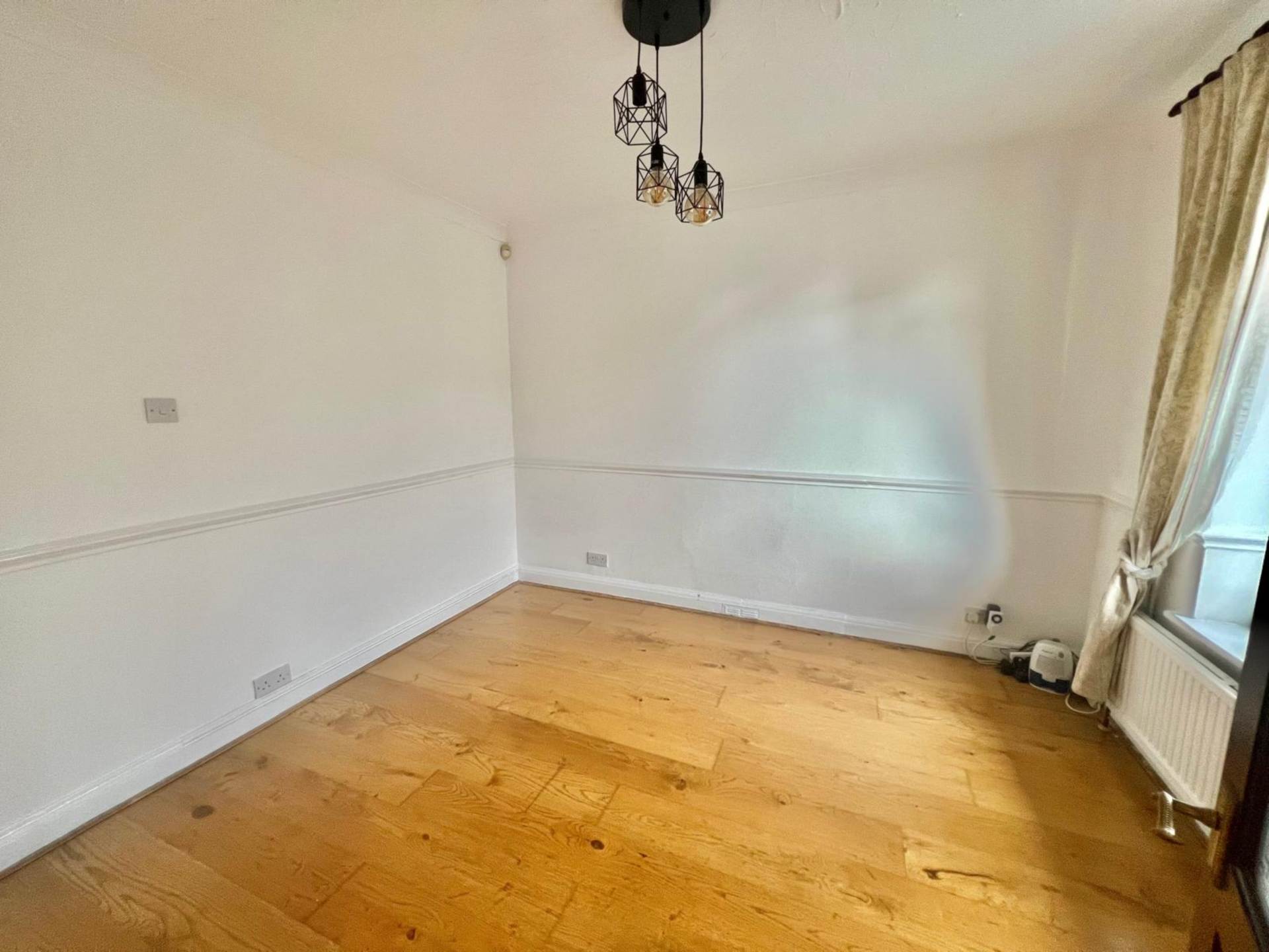 Additional Property Image 3 bedroom Detached for sale in Brentwood 6