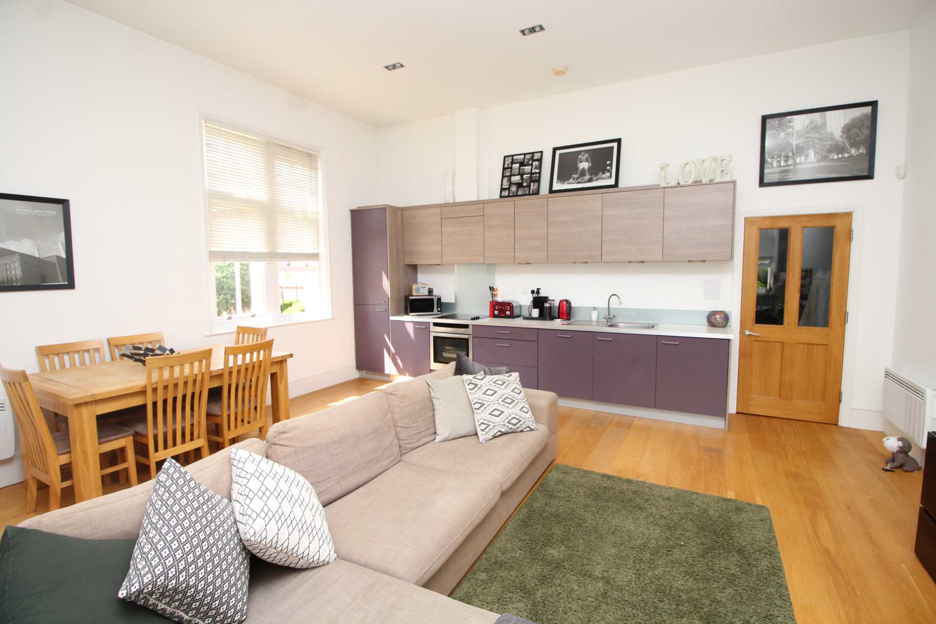 Additional Property Image 1 bedroom Apartment for sale in Brentwood 3