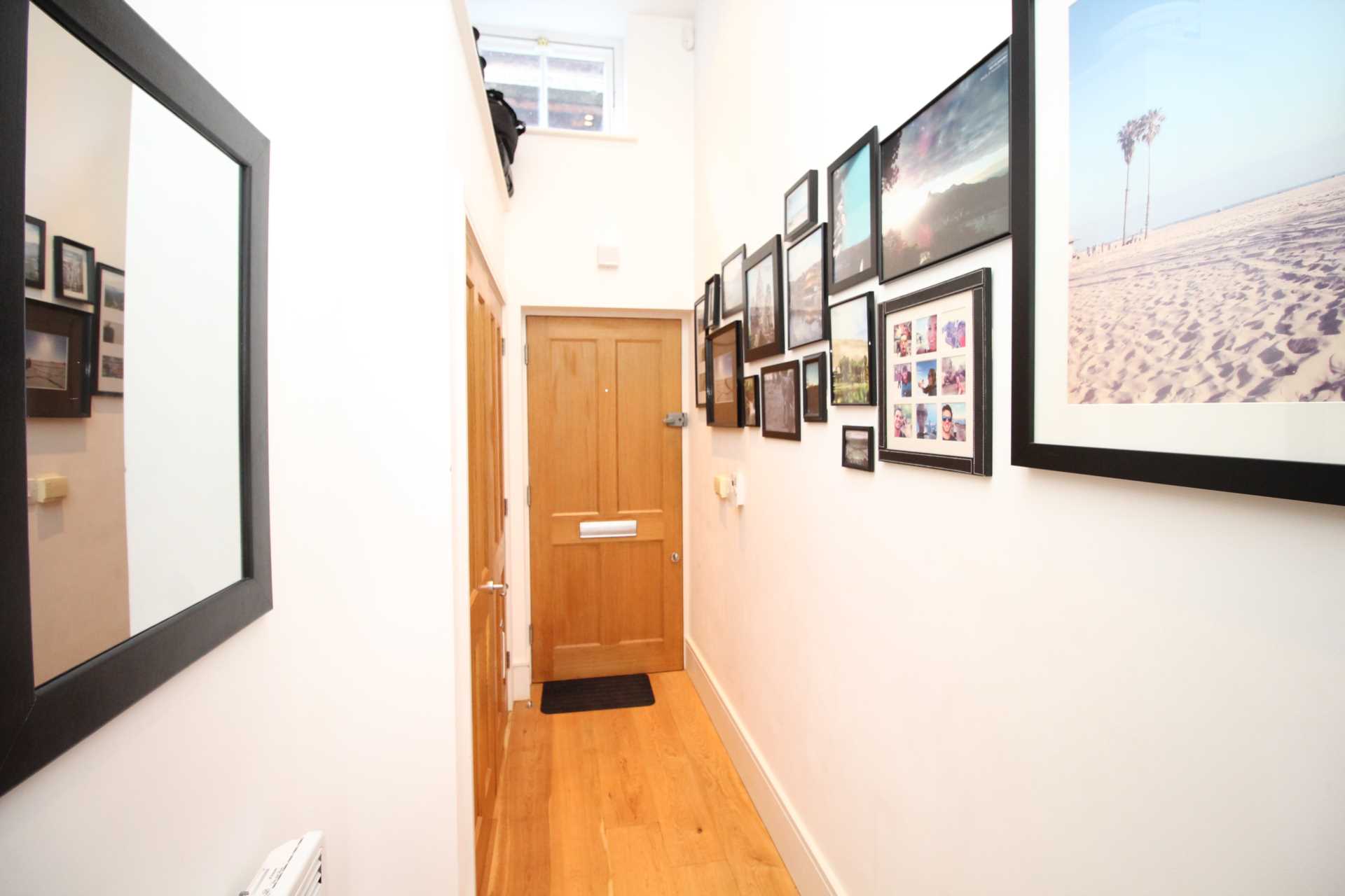 Additional Property Image 1 bedroom Apartment for sale in Brentwood 9