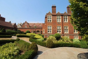 1 bedroom Apartment for sale in Brentwood