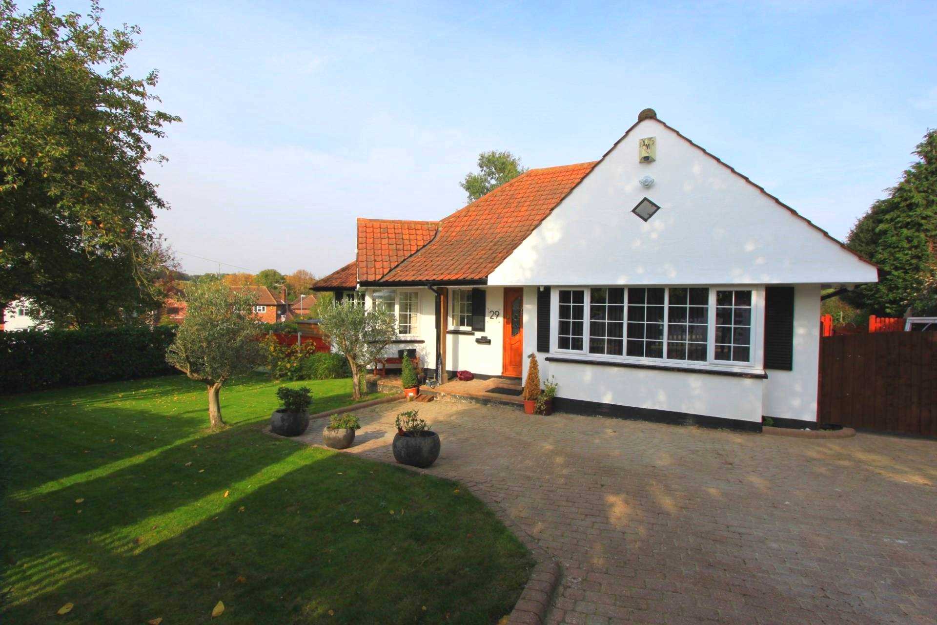 Additional Property Image 3 bedroom Detached for sale in Brentwood 2