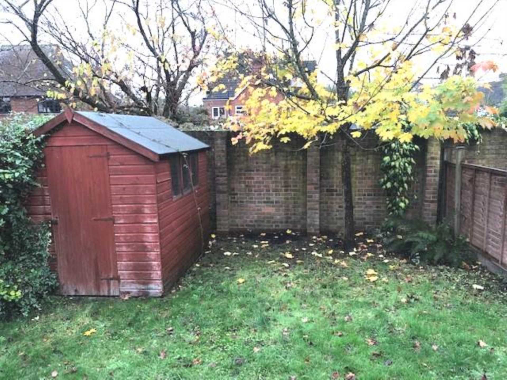Additional Property Image 3 bedroom End of Terrace to rent in Guildford 3