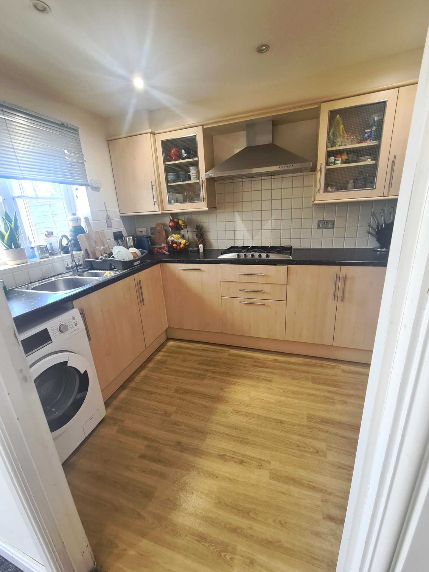 Additional Property Image 3 bedroom End of Terrace to rent in Guildford 7