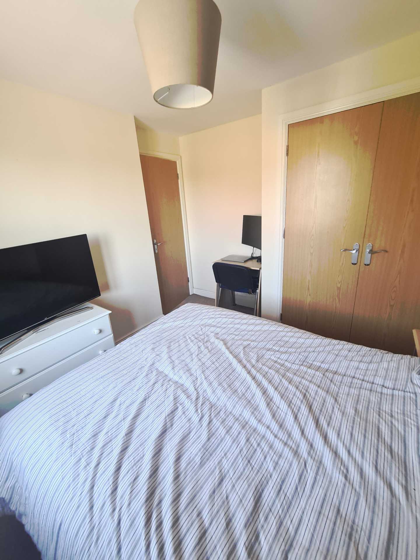 Additional Property Image 3 bedroom End of Terrace to rent in Guildford 13