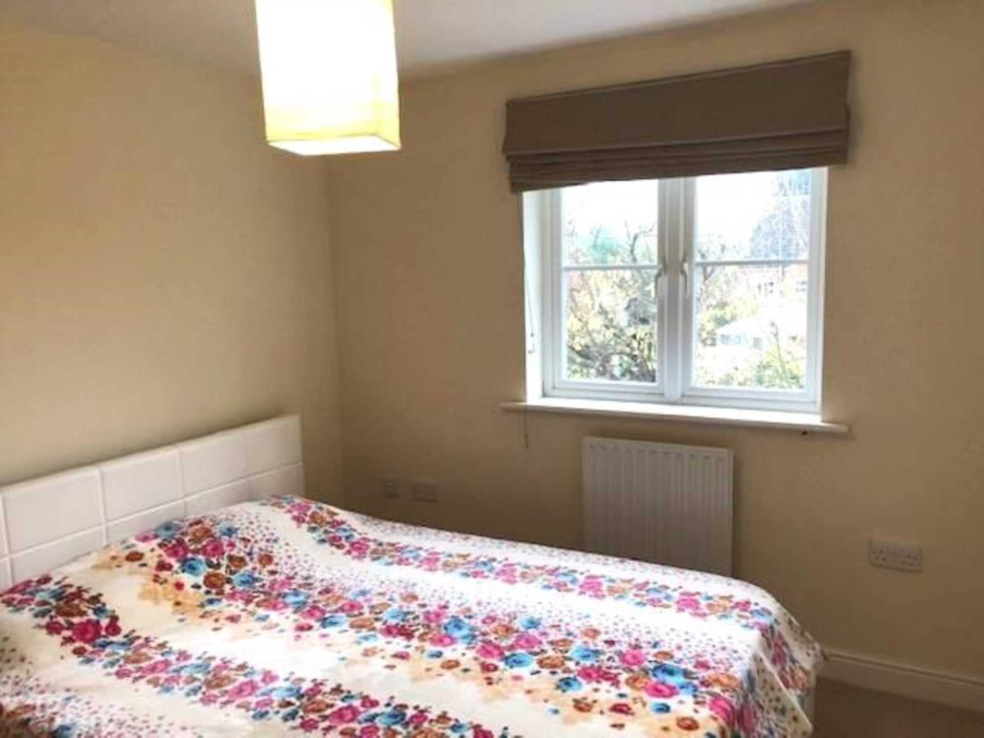 Additional Property Image 3 bedroom End of Terrace to rent in Guildford 20