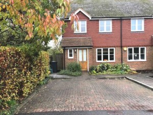 3 bedroom End of Terrace to rent in Guildford