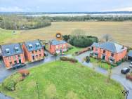 5 bedroom Detached for sale in Rugby