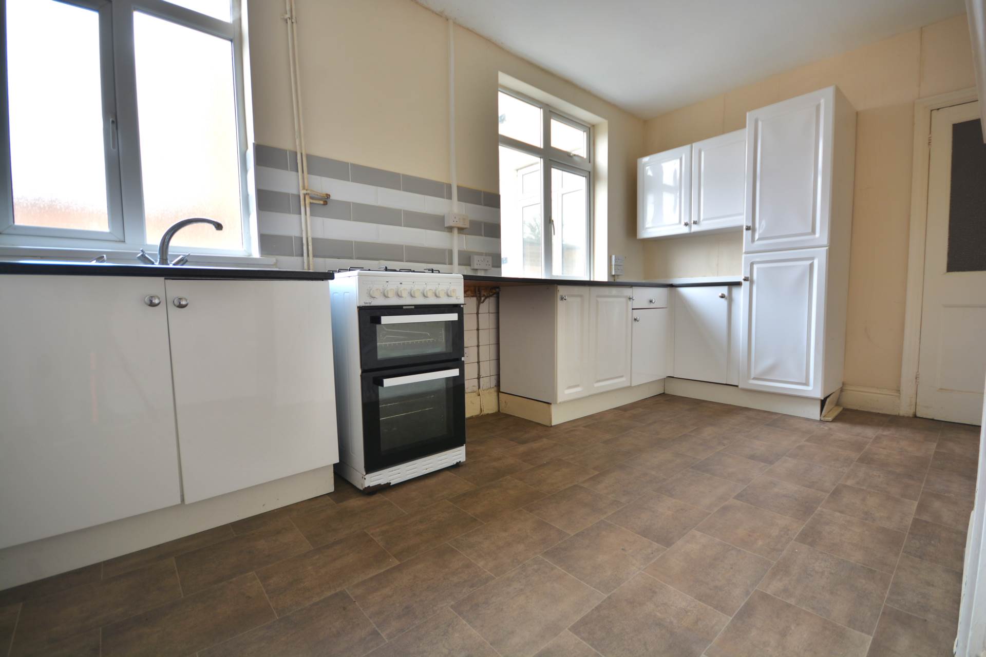Additional Property Image 3 bedroom Semi Detached for sale in Rugby 3