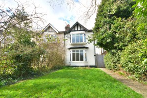 3 bedroom Semi Detached for sale in Rugby