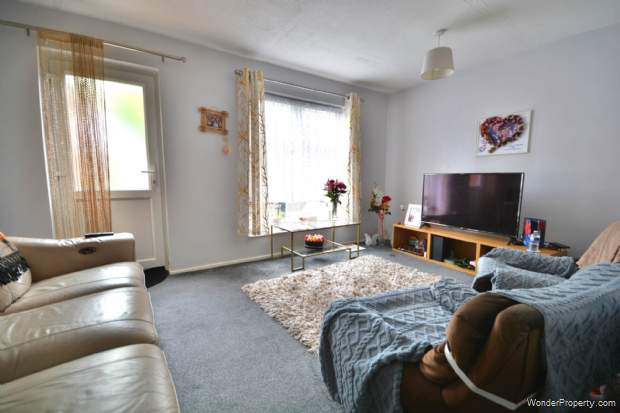 Additional Property Image 3 bedroom Terraced for sale in Rugby 2