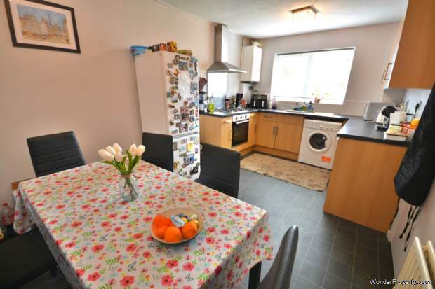 Additional Property Image 3 bedroom Terraced for sale in Rugby 3