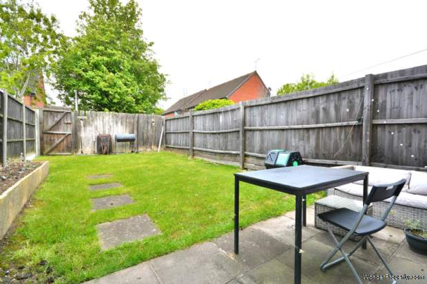 Additional Property Image 3 bedroom Terraced for sale in Rugby 4