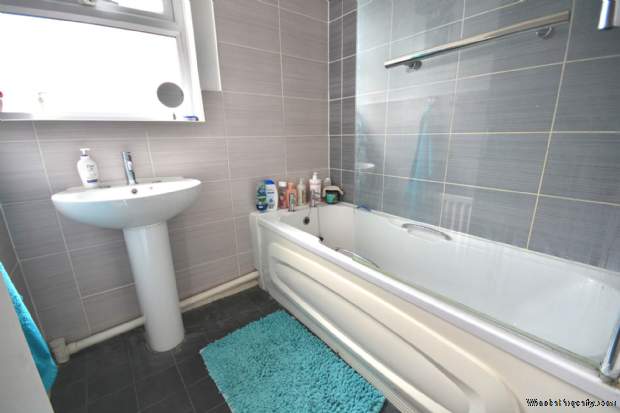 Additional Property Image 3 bedroom Terraced for sale in Rugby 11