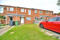 3 bedroom Terraced for sale in Rugby