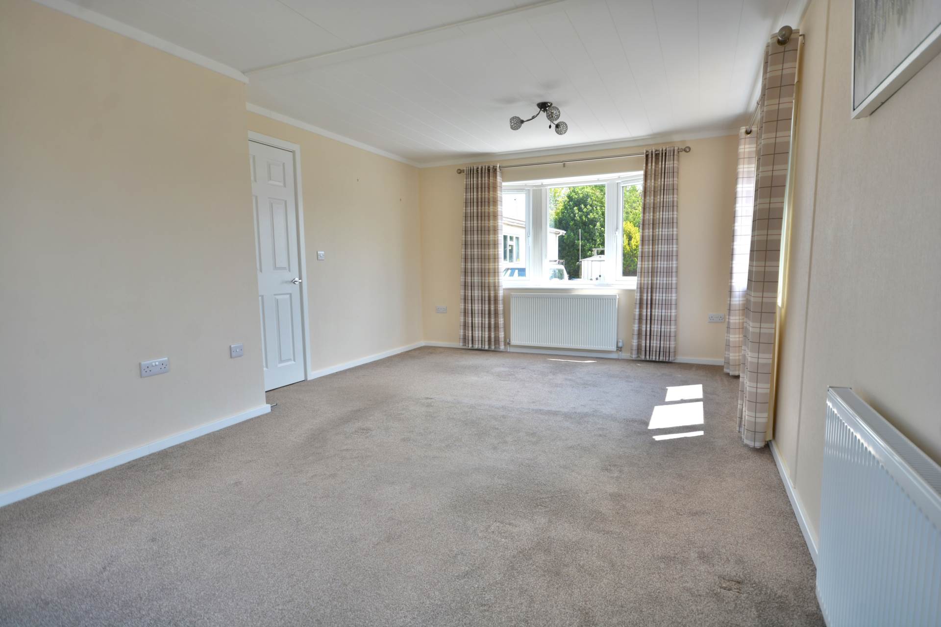 Additional Property Image 2 bedroom Park Home for sale in Rugby 3