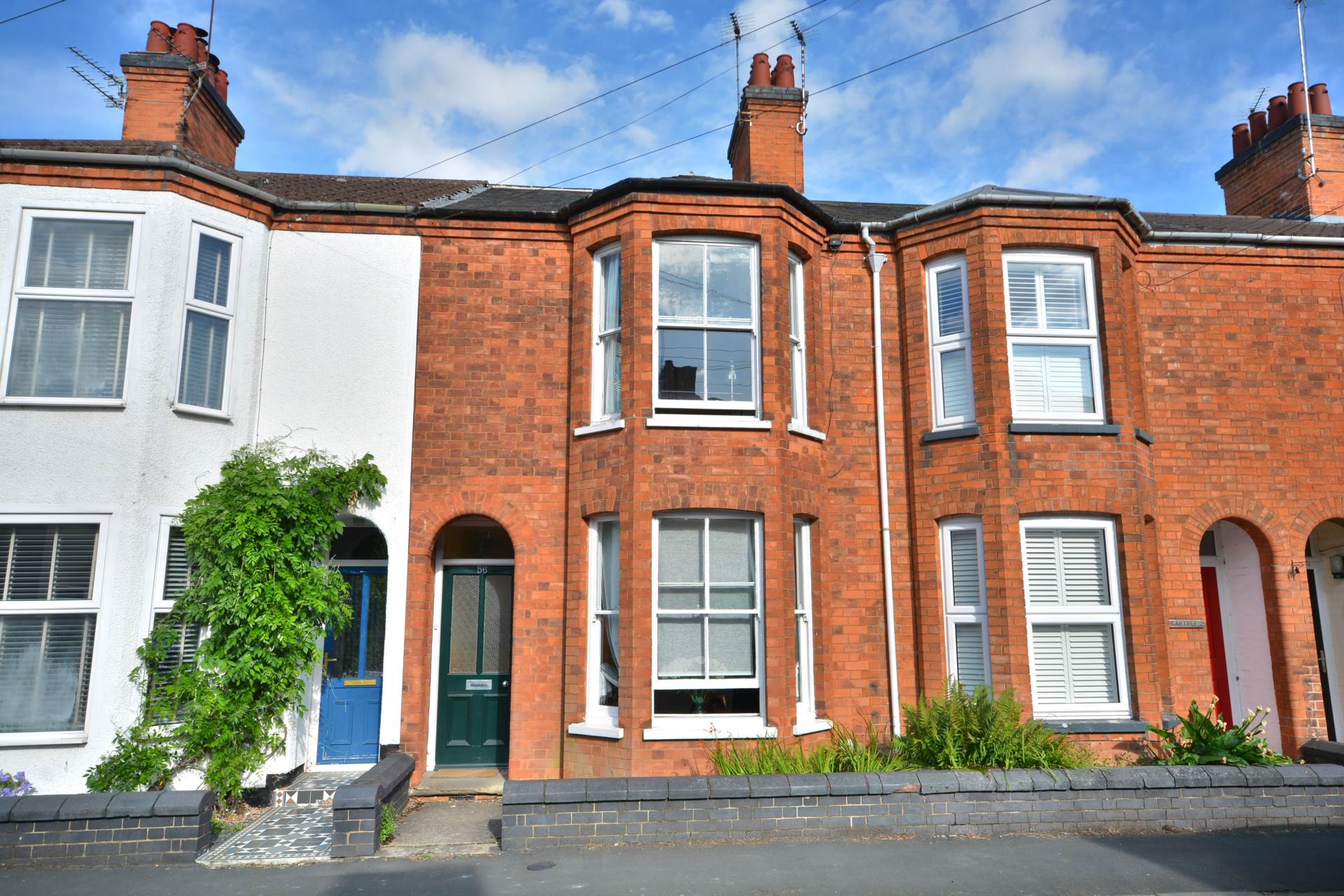 2 bedroom Terraced for sale in Rugby