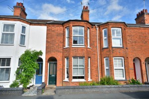 2 bedroom Terraced for sale in Rugby