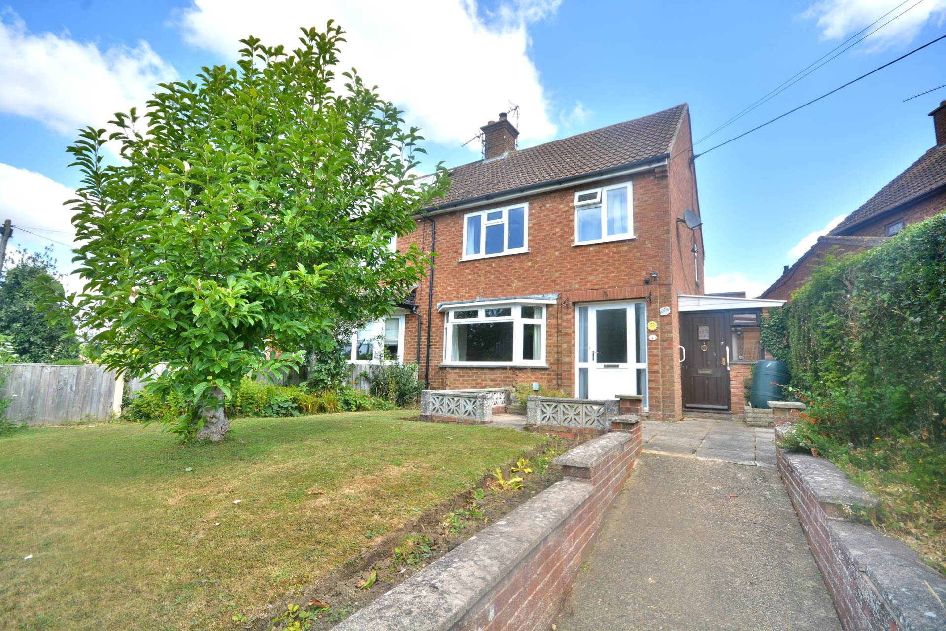 4 bedroom Semi Detached for sale in Rugby