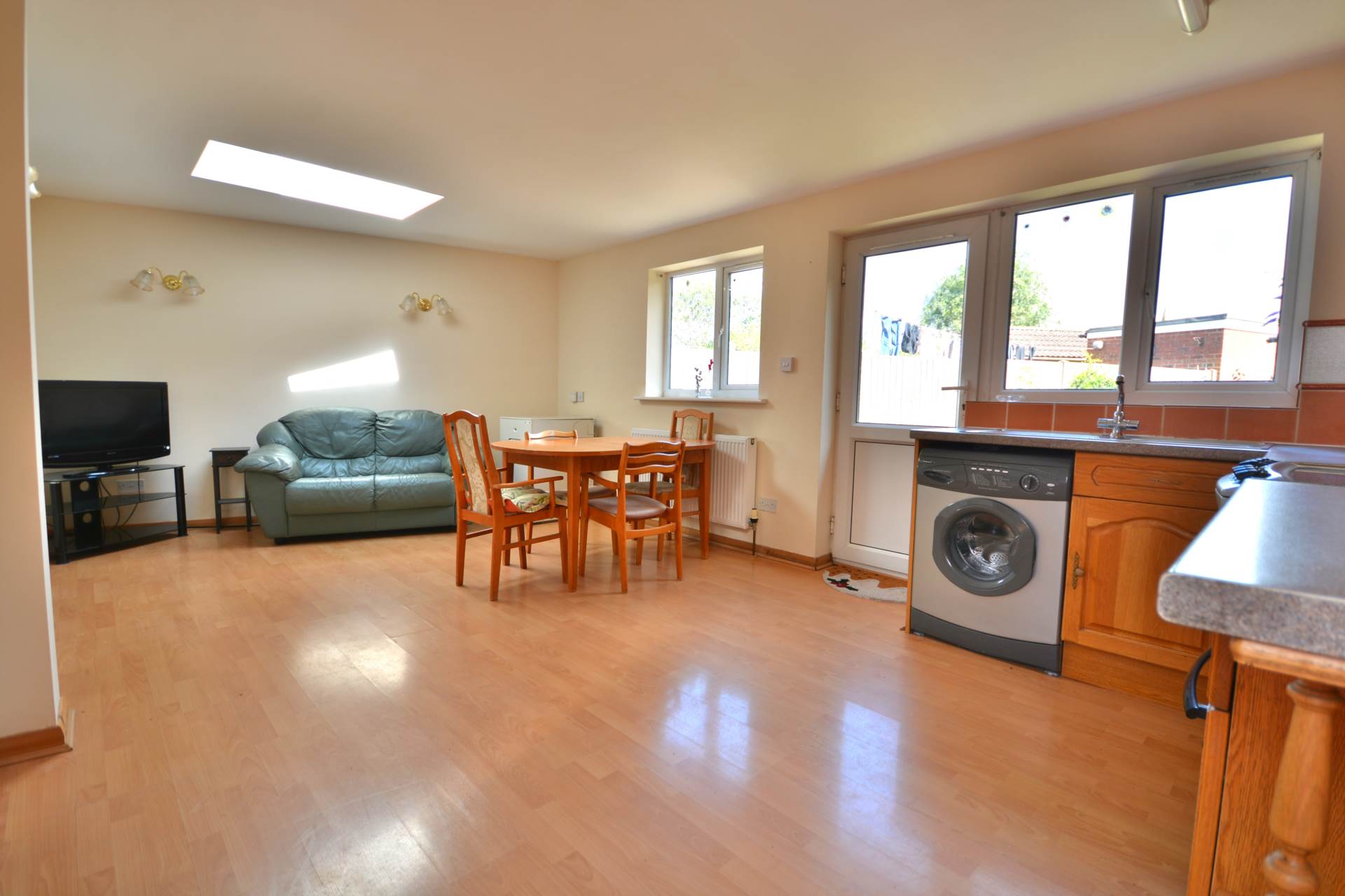 Additional Property Image 4 bedroom Semi Detached for sale in Rugby 7
