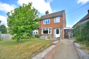 4 bedroom Semi Detached for sale in Rugby