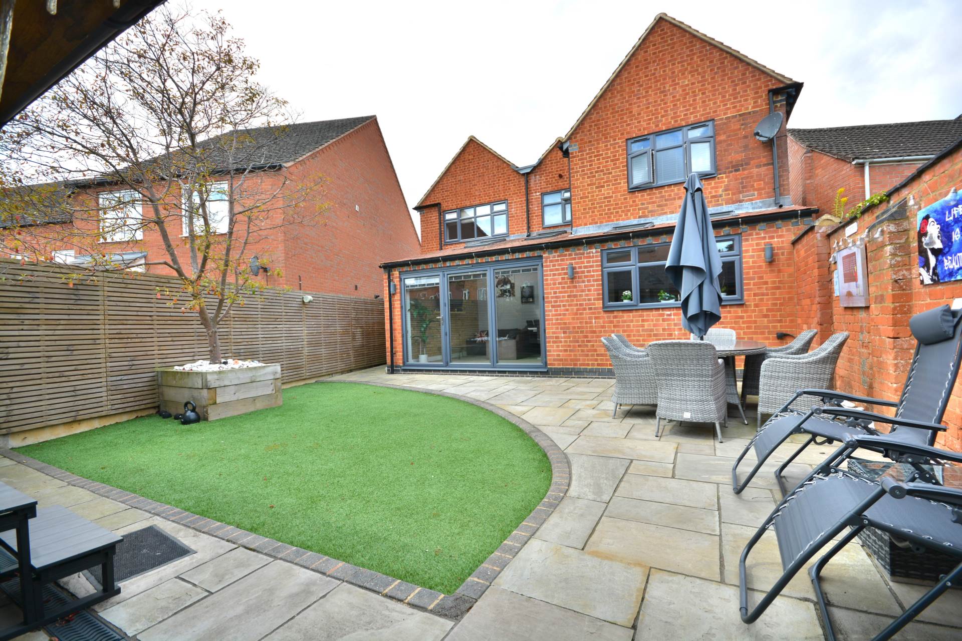 Additional Property Image 4 bedroom Detached for sale in Rugby 23