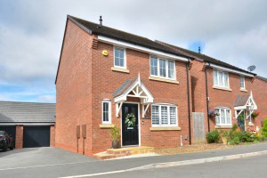 3 bedroom Detached for sale in Rugby