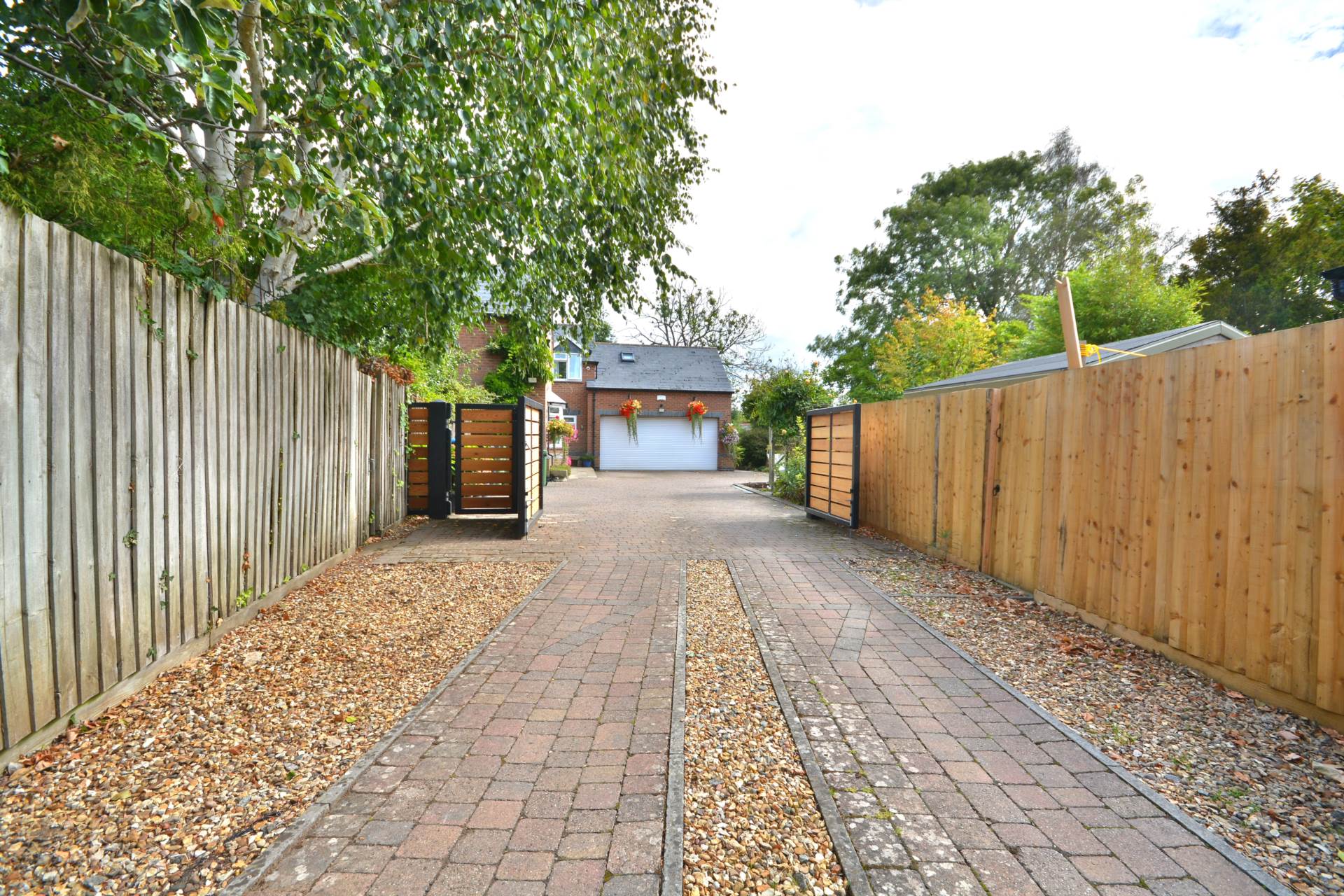Additional Property Image 5 bedroom Detached for sale in Rugby 6