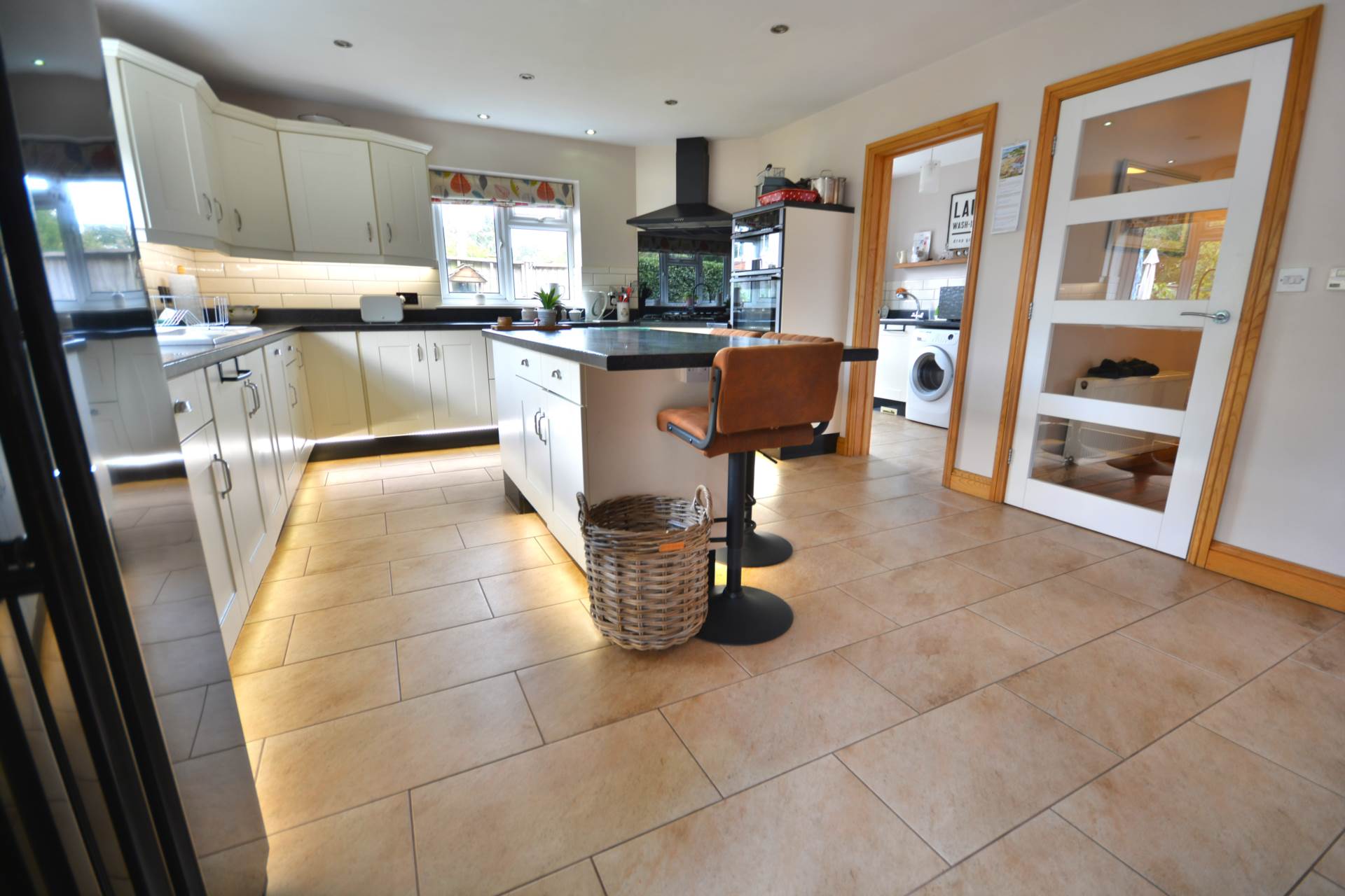 Additional Property Image 5 bedroom Detached for sale in Rugby 17