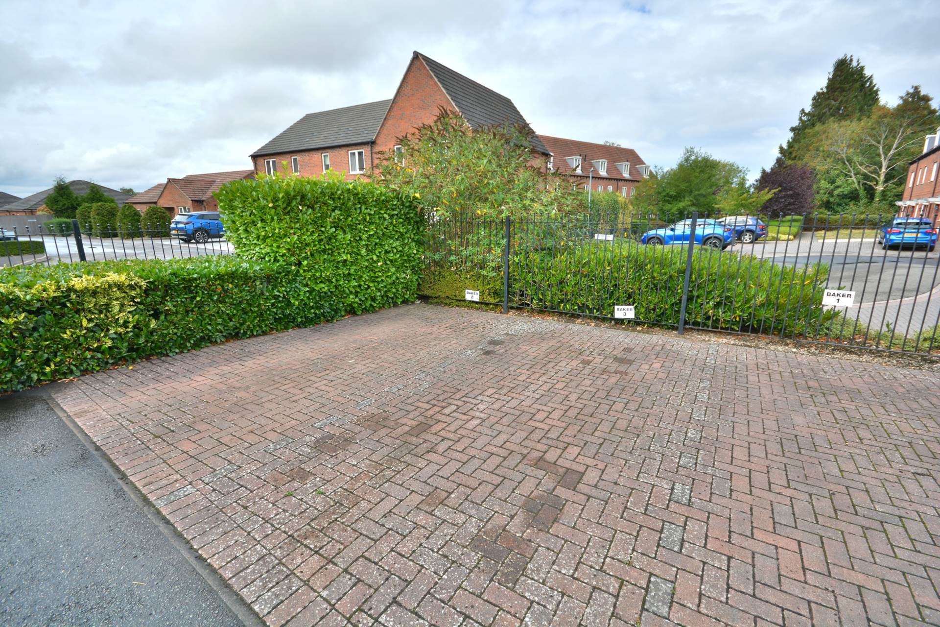 Additional Property Image 2 bedroom Apartment for sale in Rugby 4