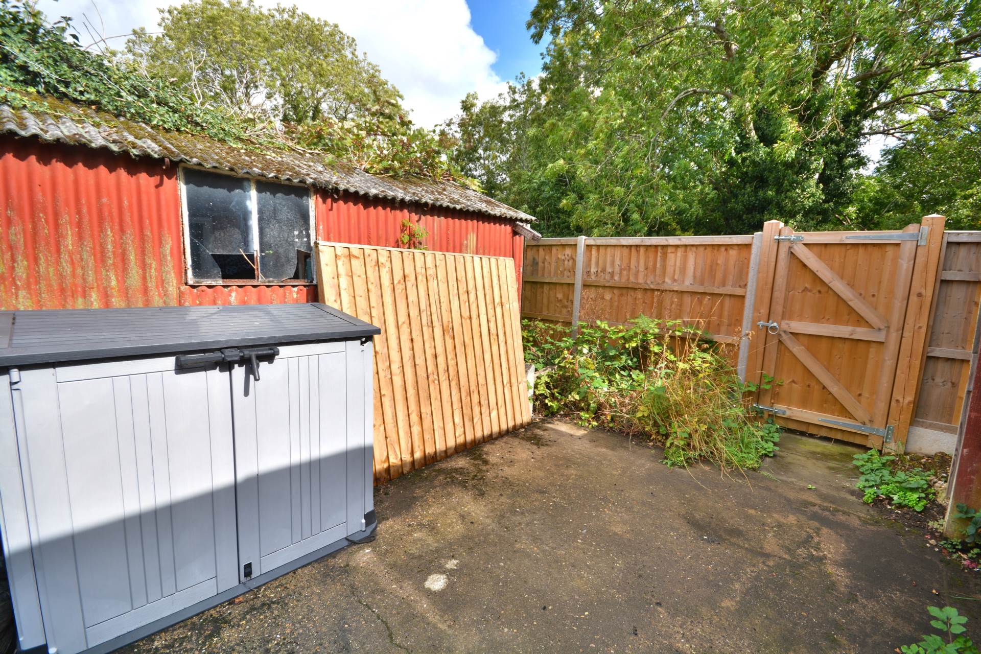 Additional Property Image 2 bedroom Semi Detached for sale in Rugby 18