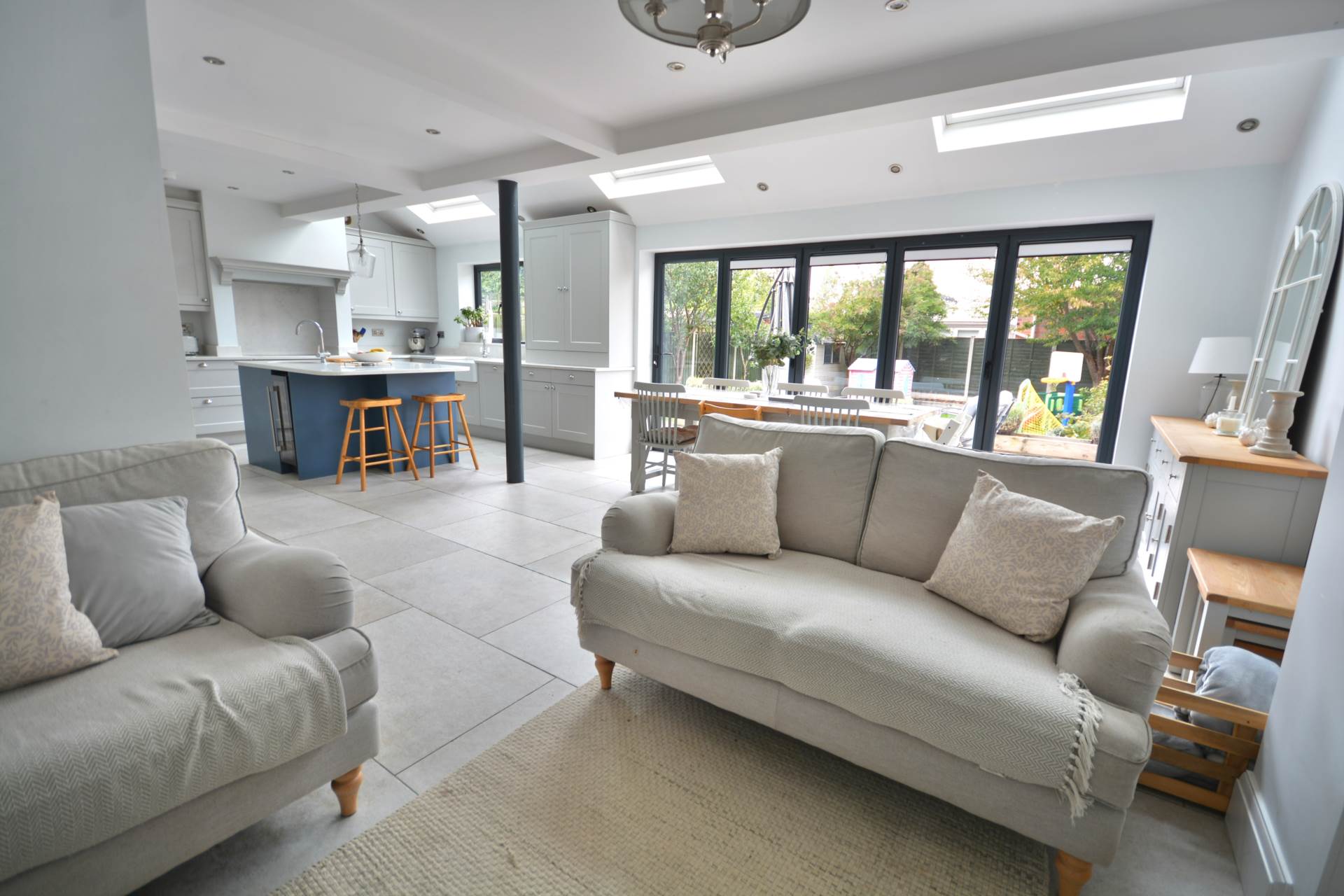 Additional Property Image 4 bedroom Semi Detached for sale in Rugby 3